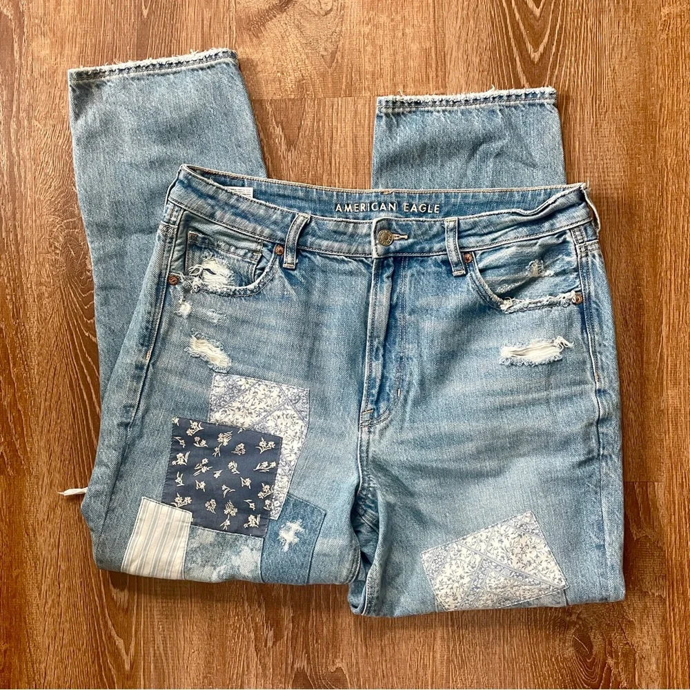 American Eagle Outfitters Blue Patchwork Mom Straight Jeans 12 - Picture 2 of 10